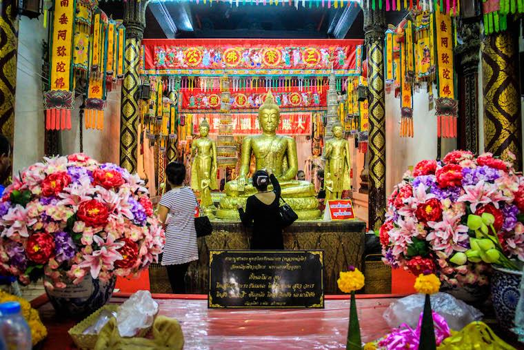 Templo do Buda Dourado em Ayutthaya