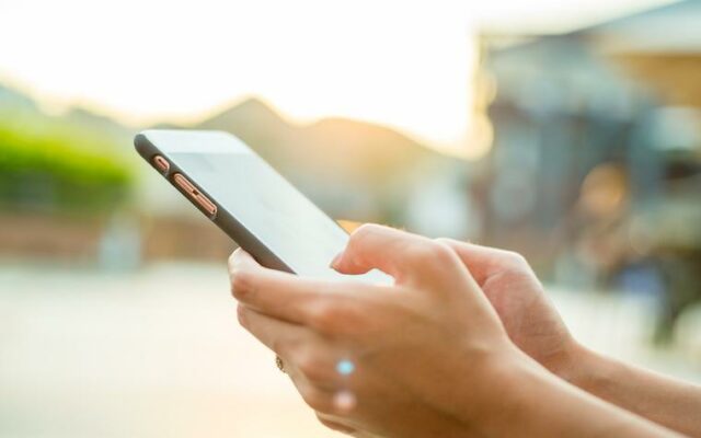 Celular na Europa sem roaming