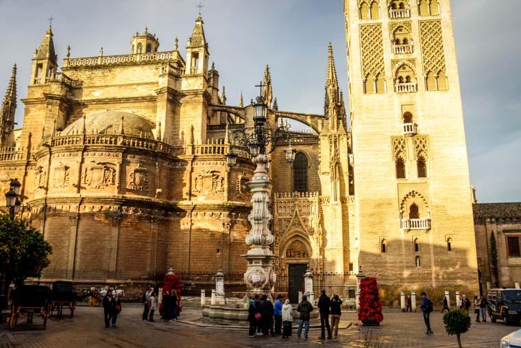 Fundos da Catedral de Sevilha