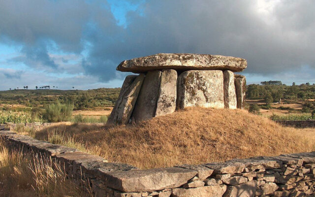 monumentos megaliticos em portugal