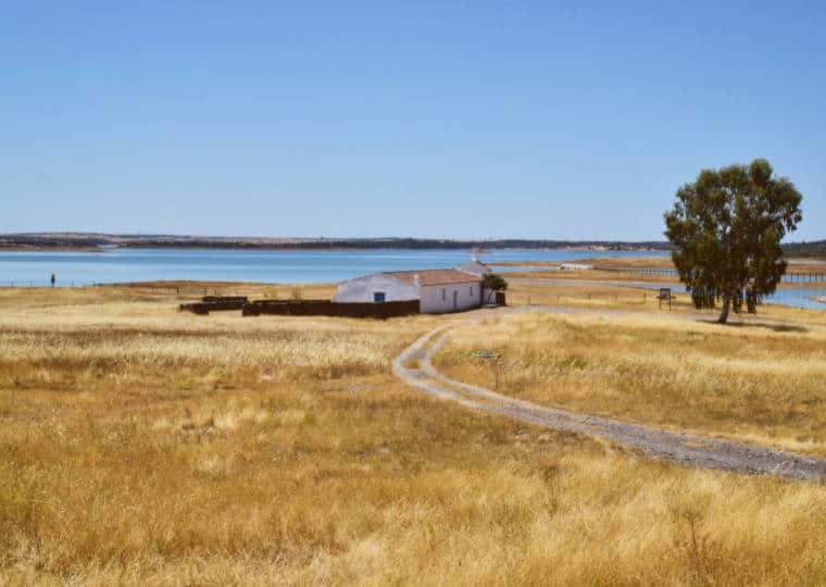 aldeia da luz portugal 