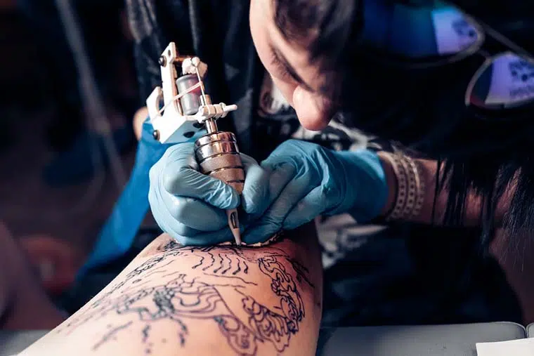 história da tatuagem