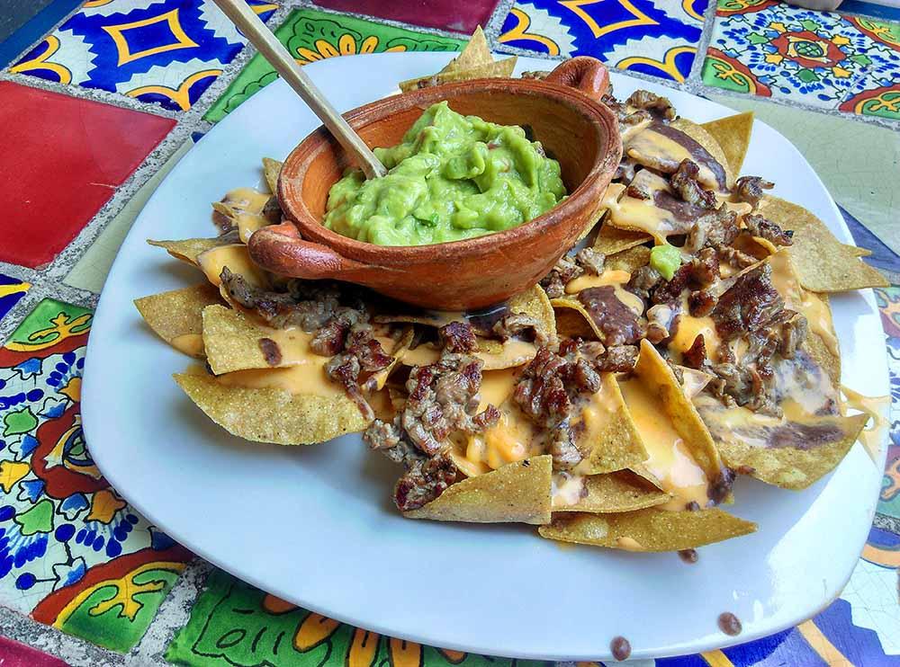 nachos, comida mexicana