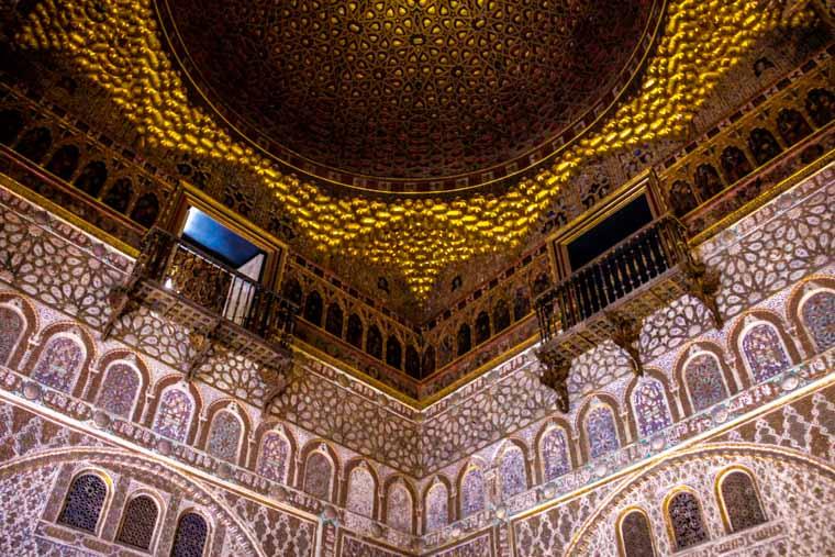 Interior do Real Alcázar de Sevilha