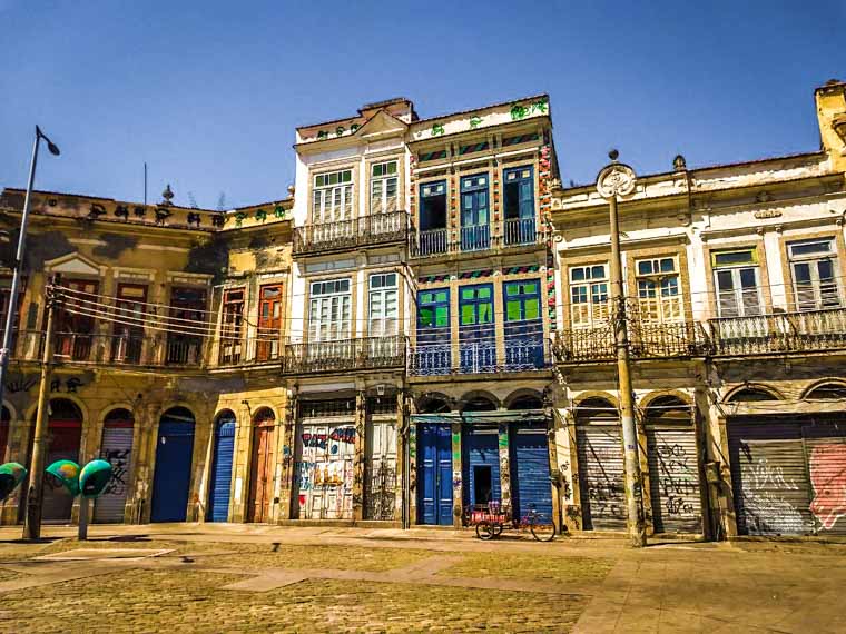 Sobrados e casarões do Largo da Prainha