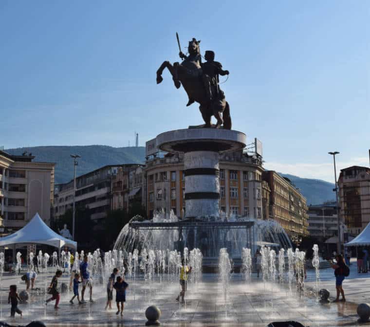 o que fazer em skopje macedonia 