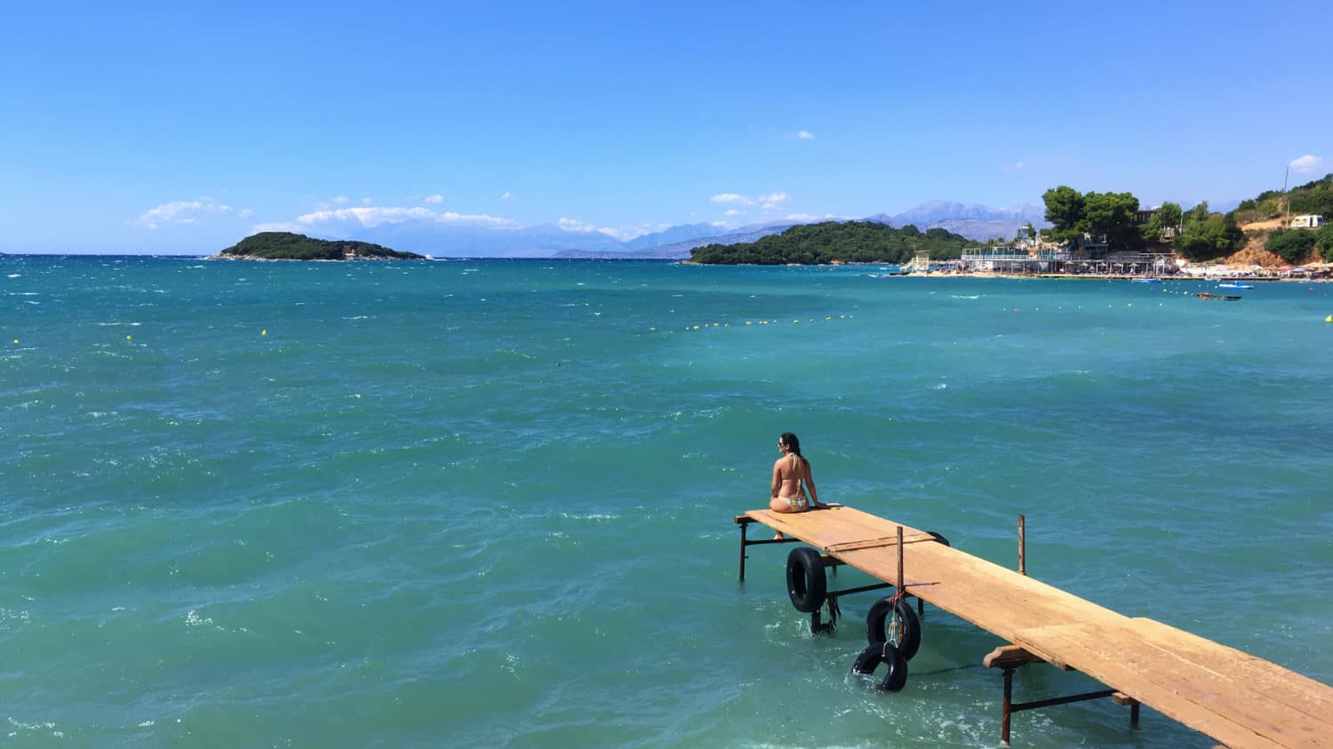 cliches de viagem instagram albania