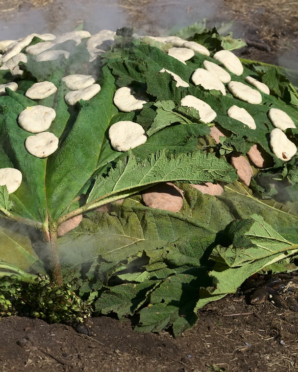 Comidas típicas de Chiloé: O curanto e Chapalele