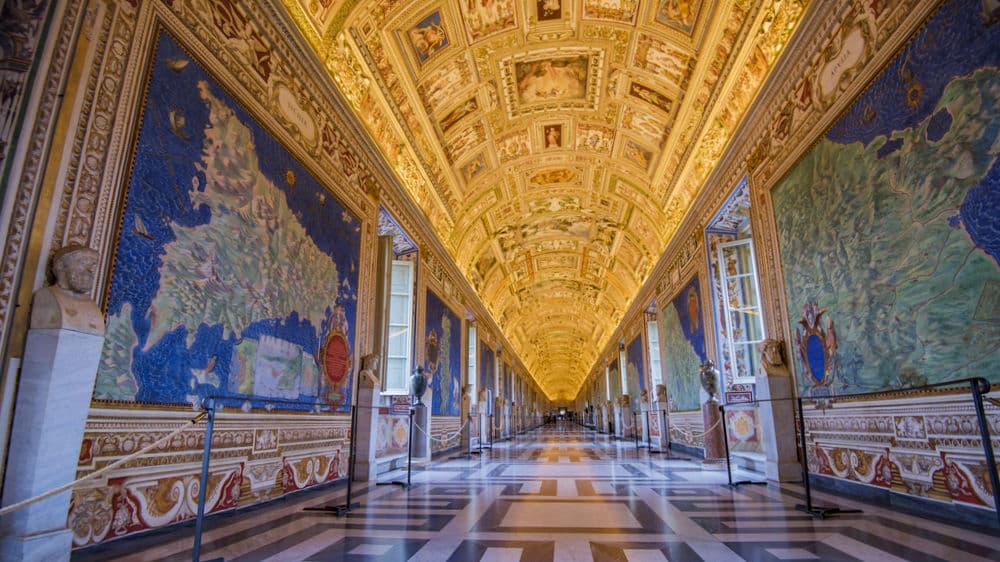 O que fazer em roma Galeria dos Mapas Museu do Vaticano Shutterstock