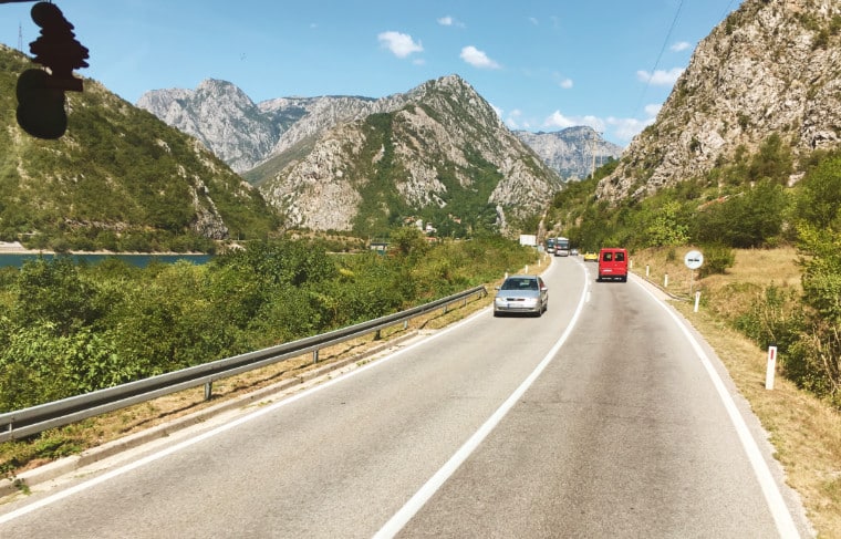 mostar bosnia herzegovina estrada para sarajevo