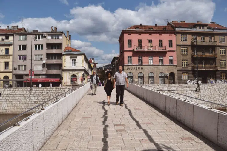 o que fazer em sarajevo bosnia ponte latina