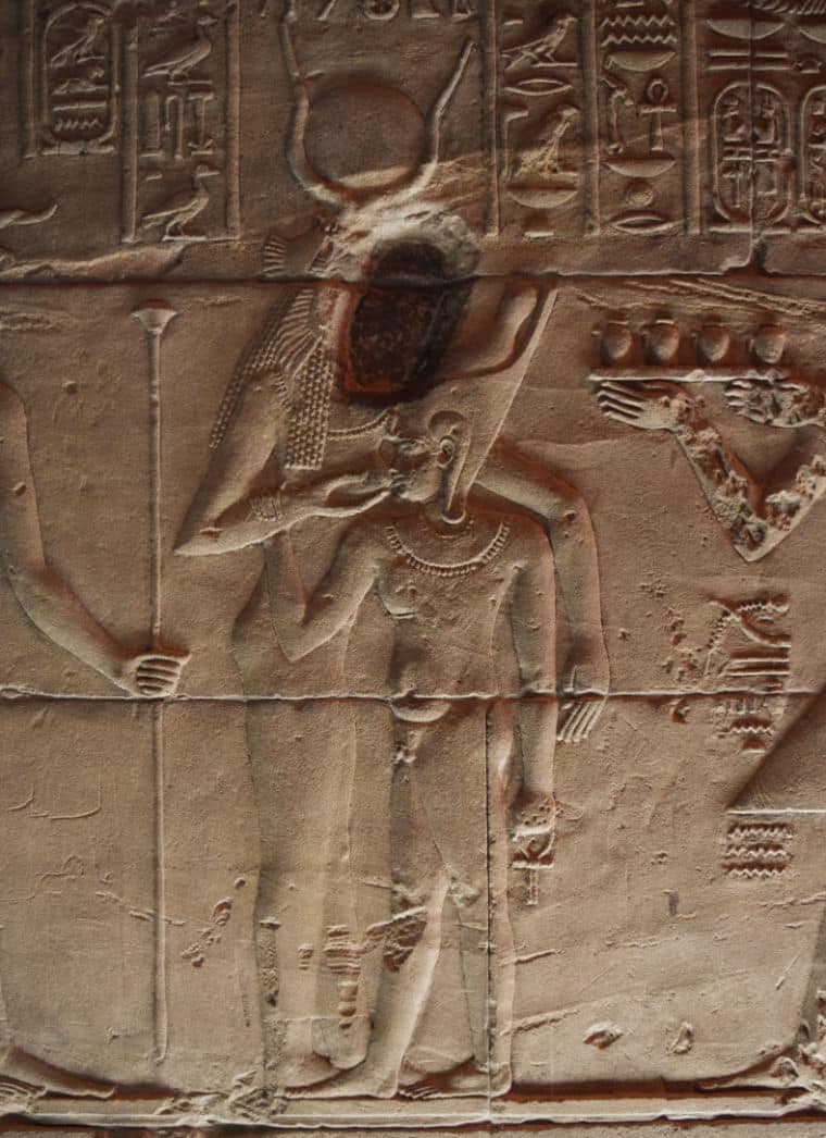 aswan egito templo de philae deusa isis destruida