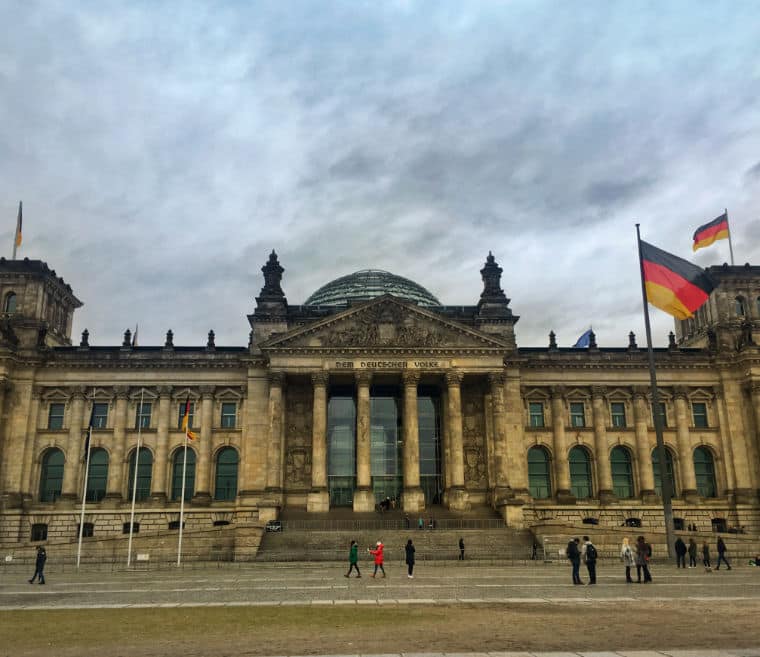 Reichstag Berlim fachada palacio