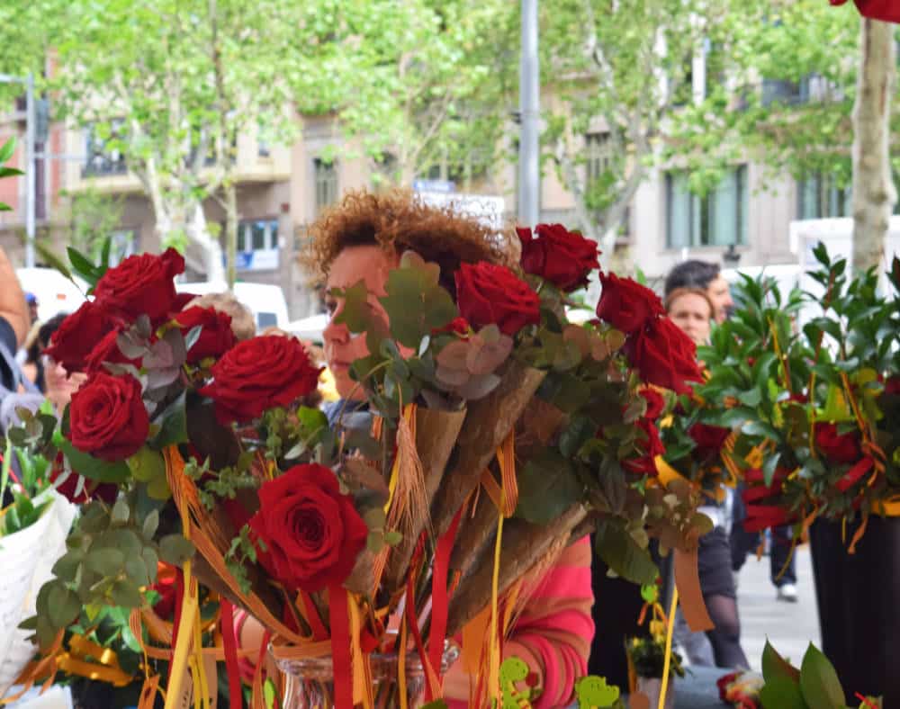 saint jordi barcelona festa rosas