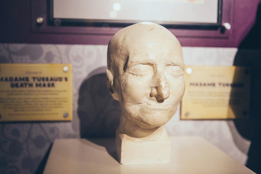 marie tussaud mascara morte