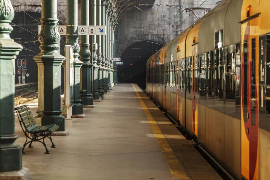 transporte em portugal viajar de trem