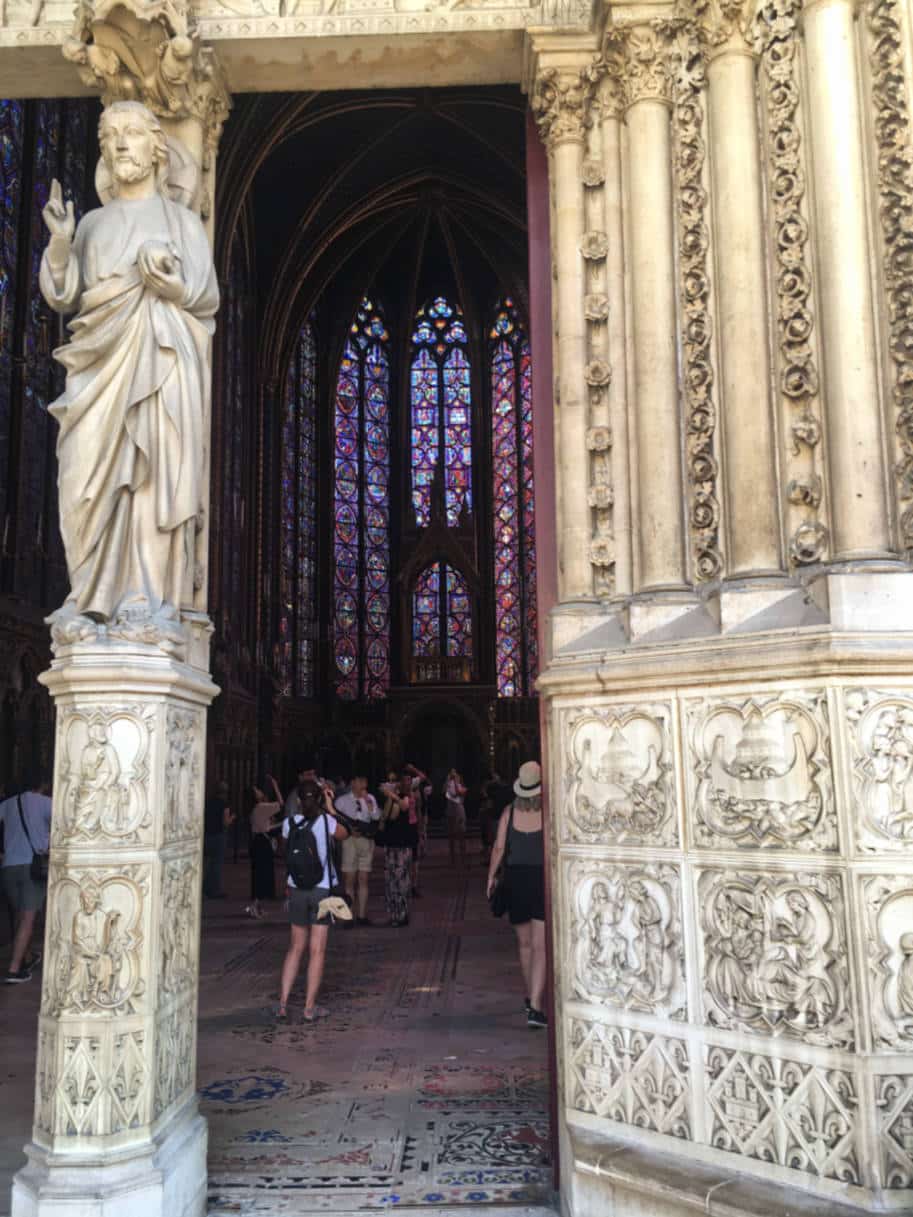 sainte-chapelle paris detalhes esculturas