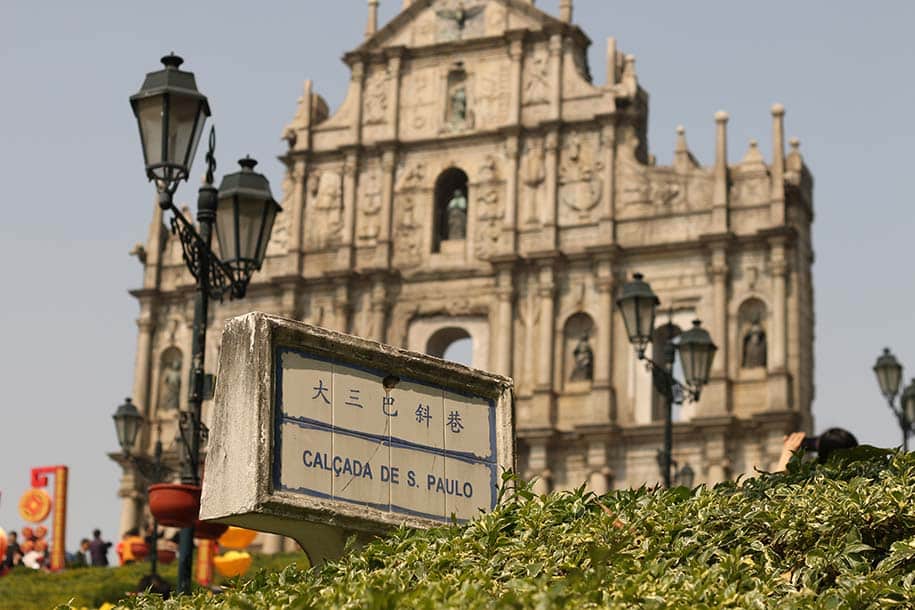 português em Macau