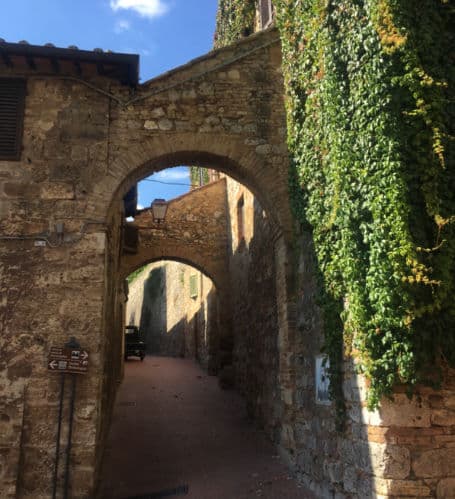 san gimignano italia arcos