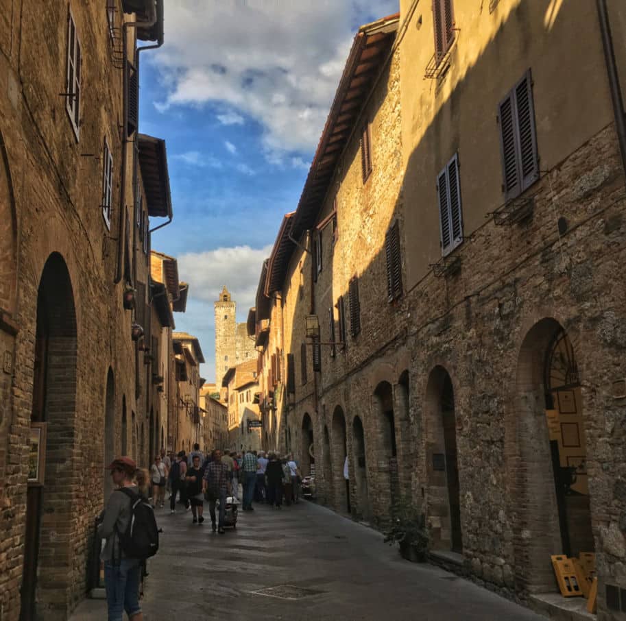 san gimignano italia rua principal