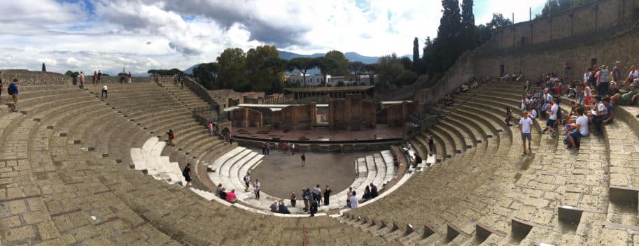 Grande Teatro - ruinas de pompeia italia