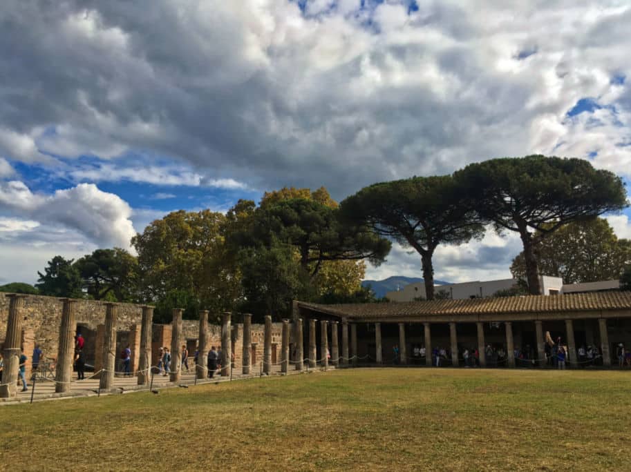 Casa dos Mosaicos Geometricos ruinas de pompeia italia