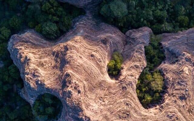 cropped-drone-serra-da-capivara.jpg