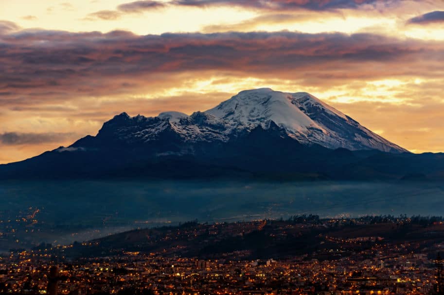 por do sol no vulcao Chimborazo