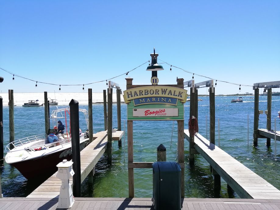 Placa do Harbourwalk em Destin