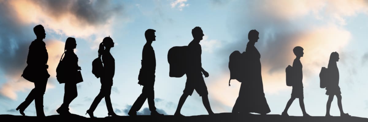 migrantes humanos shutterstock