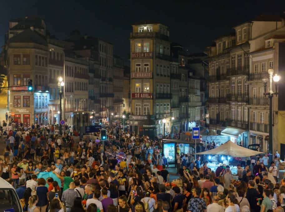 multidao na baixa do porto festa sao joao