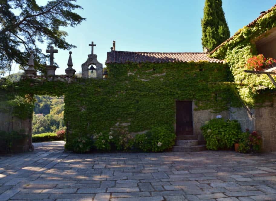 entrada casa da fundacao eça de queiroz