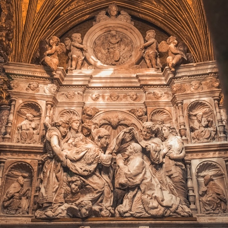 detalhes da catedral de toledo espanha