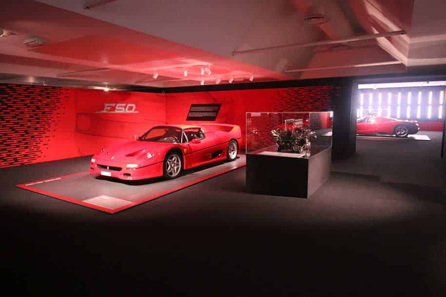 ferrari f50, produzida nos anos 1990