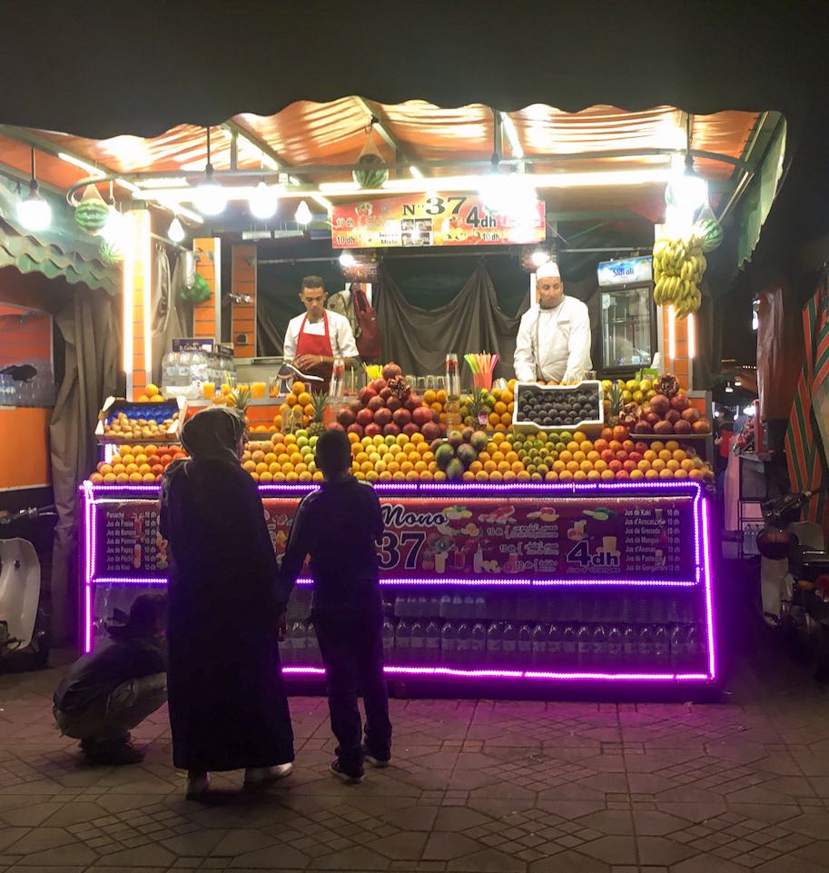 marrakech marrocos barraca de suco praca jemma el fna