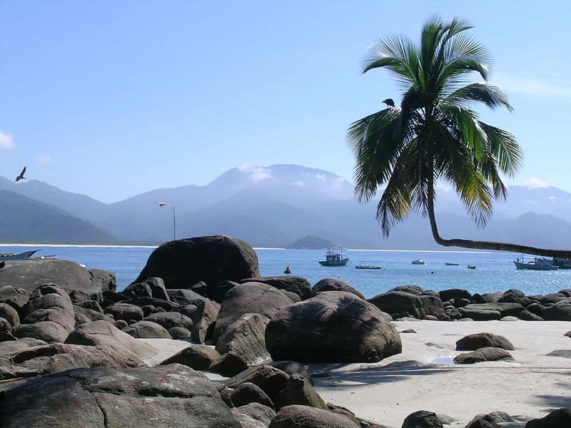 praia do aventureiro ilha grande