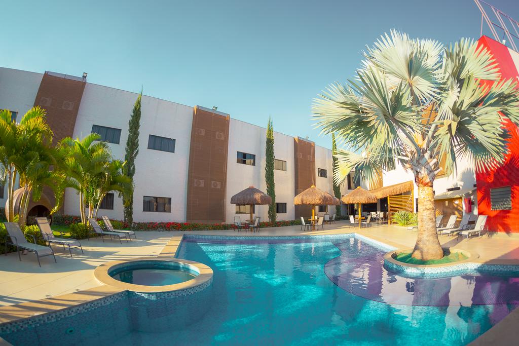 hotel com piscina em formosa