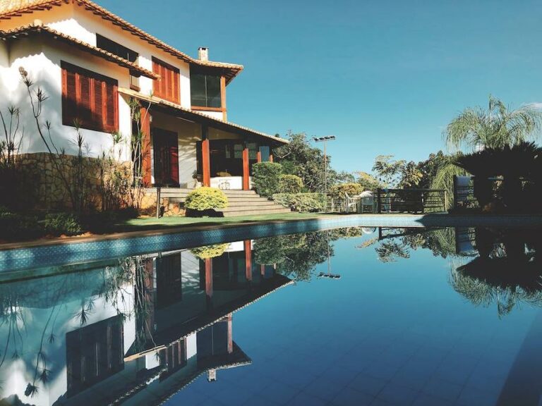 Casas com piscina para alugar no final de semana em BH e arredores
