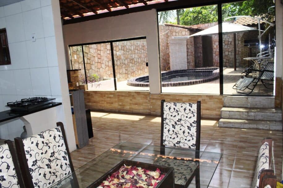 Casa grande com piscina para até 6 pessoas booking airbnb lençois maranhenses