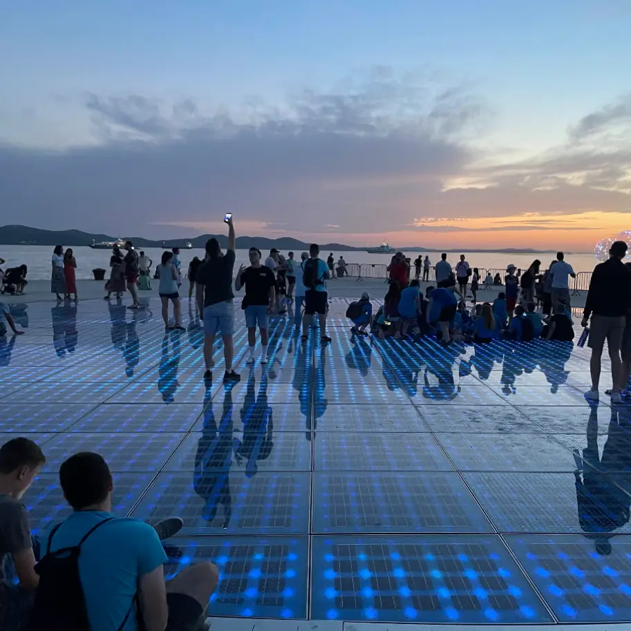 monumento de saudacao ao sol em zadar