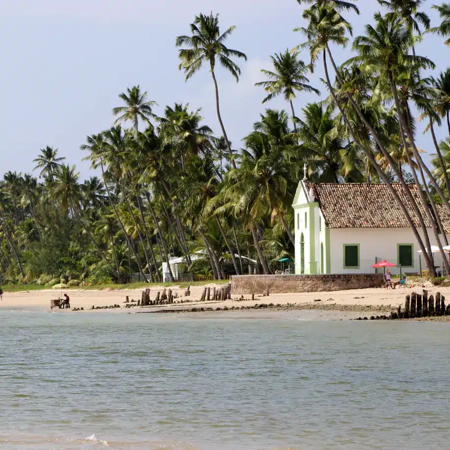 onde ficar na praia dos carneiros igrejinha