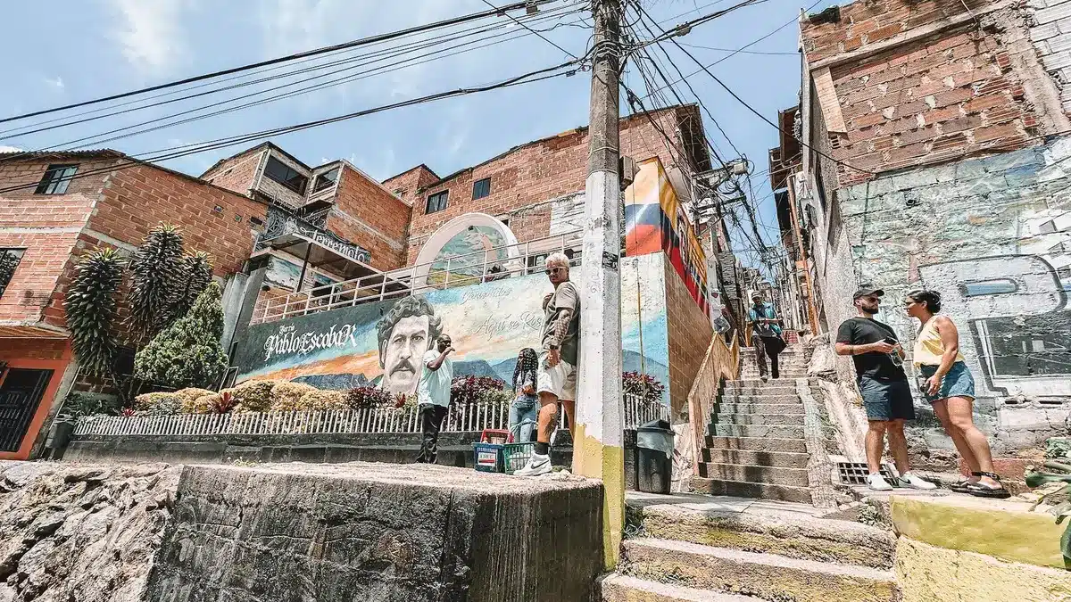 Medellín: passeio de Pablo Escobar e a transformação da cidade