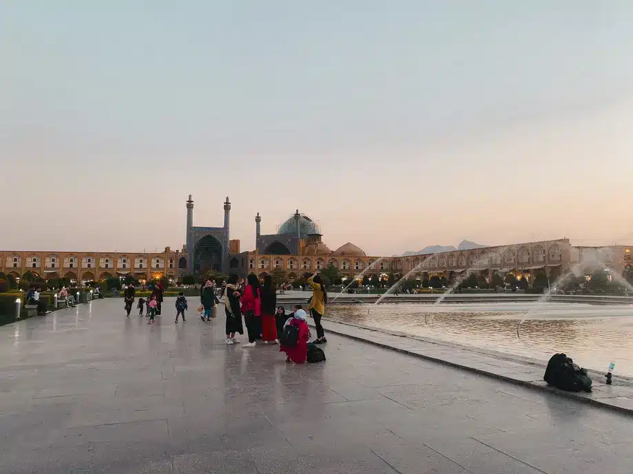 Praça de Isfahan, essa é considerada uma das cidades mais bonitas do Irã