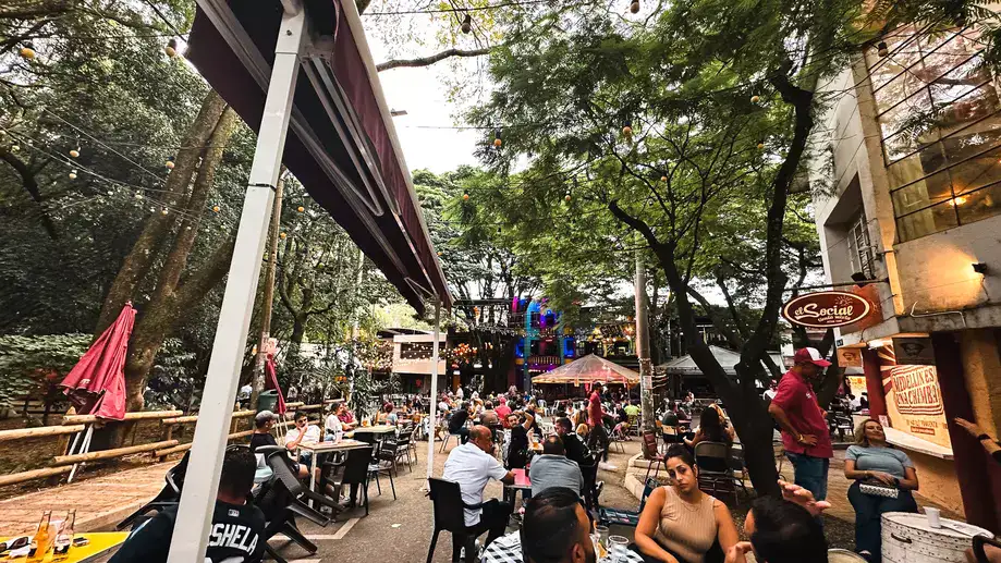 Calle Provenza, no El Poblado, Medellín