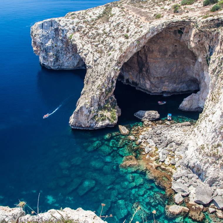 Vista da Blue Cave em Malta