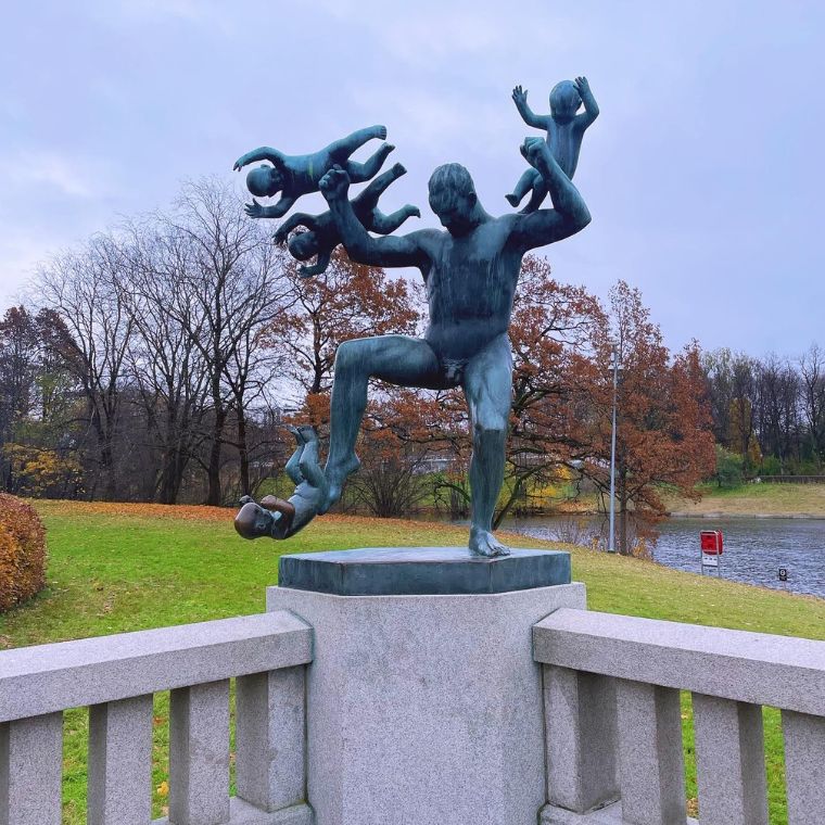 Parque de Esculturas Vigeland em Oslo