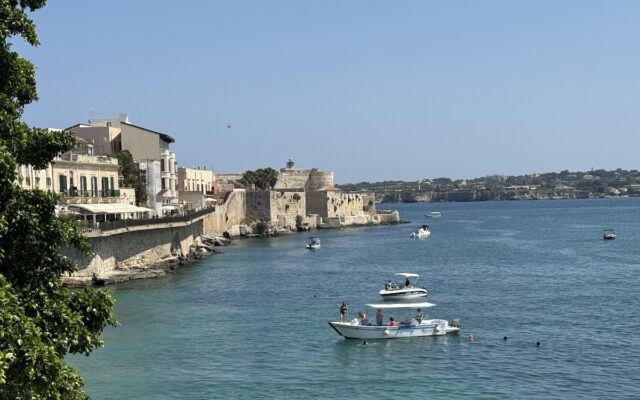 passeios de barco em siracusa