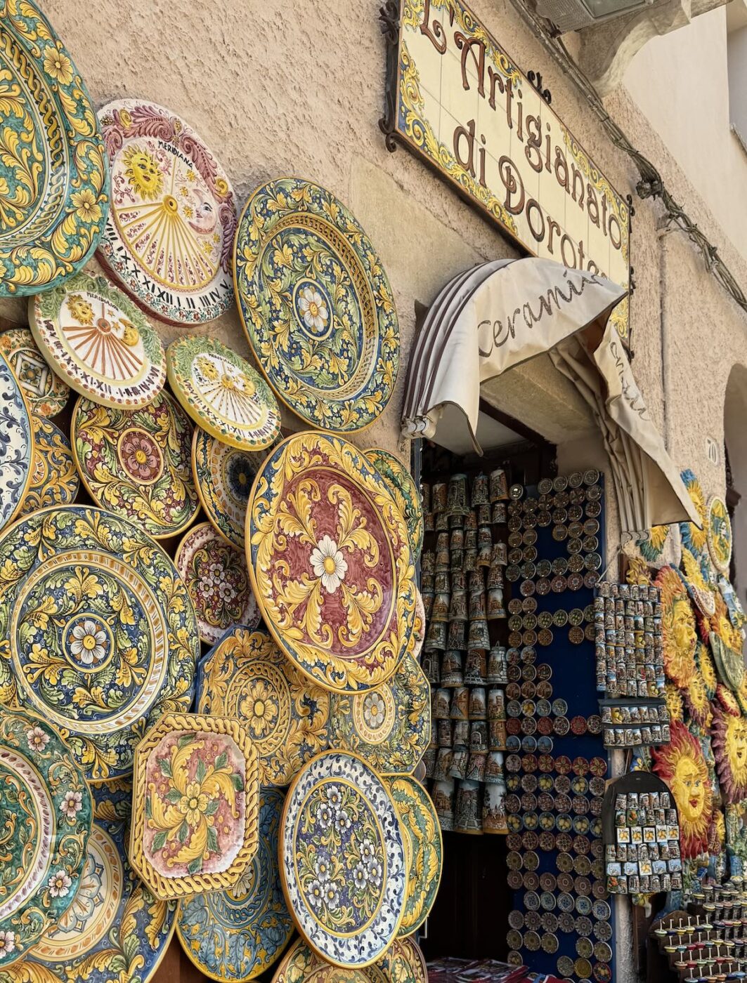 artesanato siciliano em erice