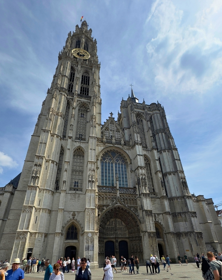 catedral de estacao central de antuerpia