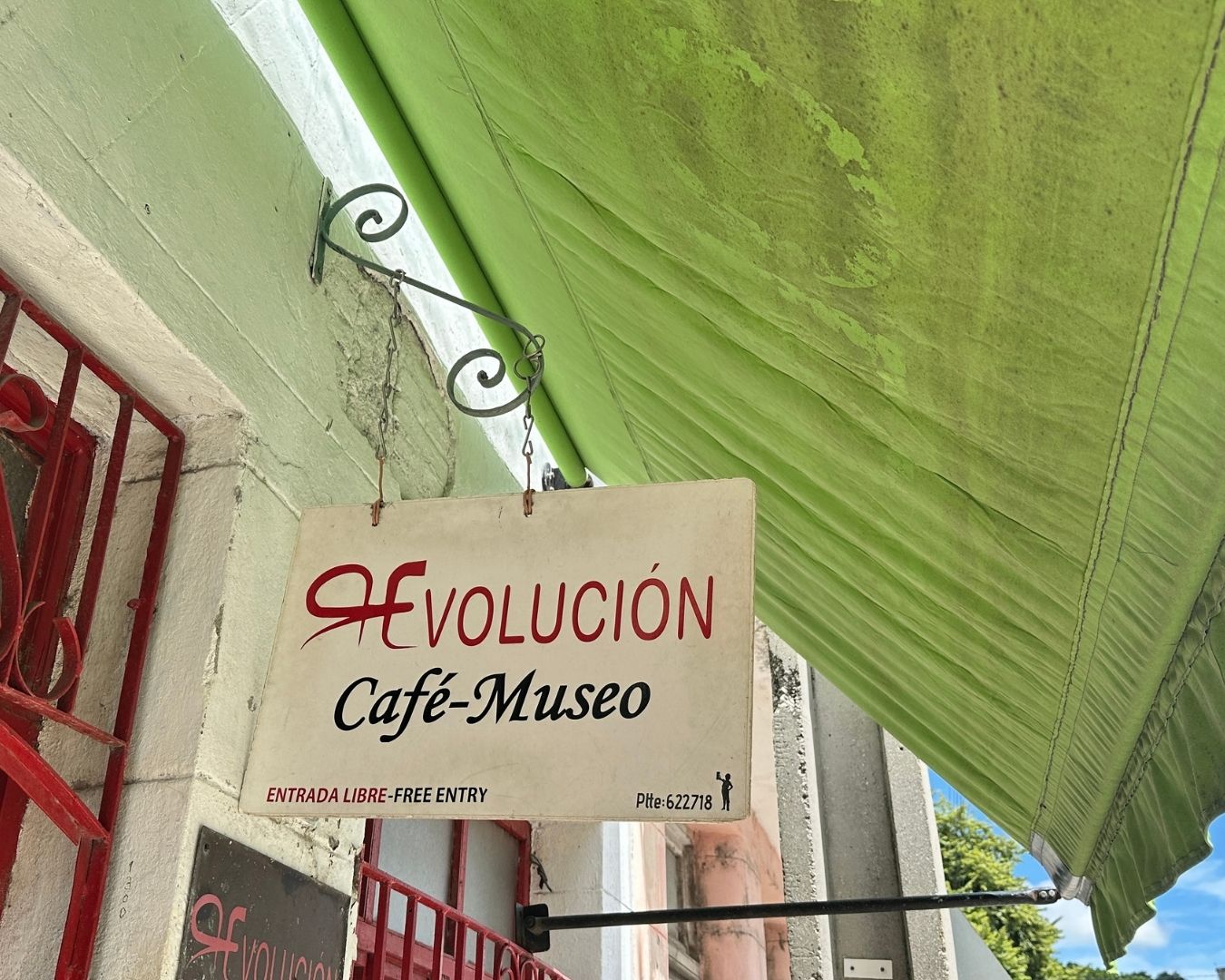 Café Revolución - Museu em Santa Clara
